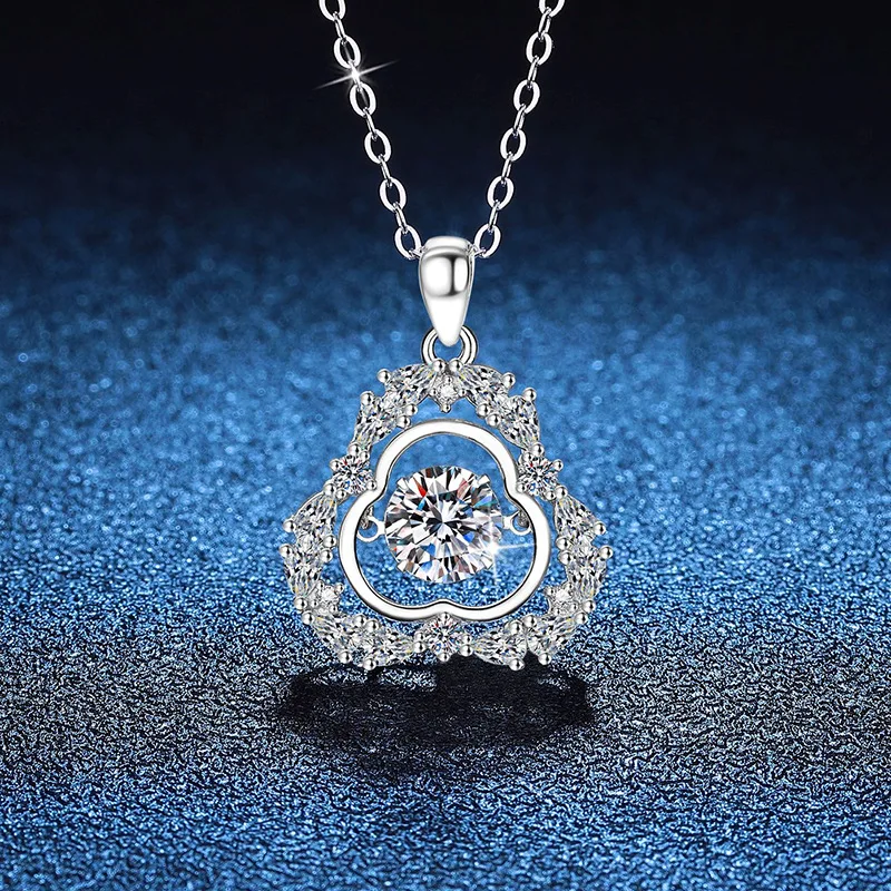 Platinum PT95018k Gold Necklace Women's Moissanite Pendant Gourd Dynamic Pendant Women's 1-carat Moissanite Necklace Women