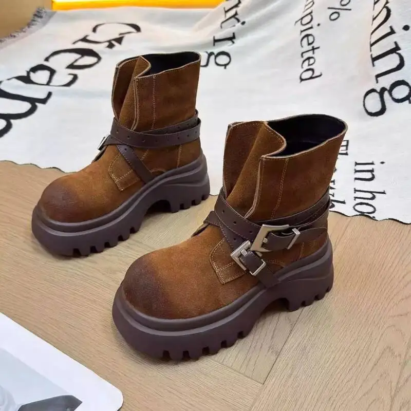 

Designer New Women Platform Ankle Boots Casual Winter Shoes Goth Retro Chelsea Fashion Boots Brand Sneakers Woman Botas