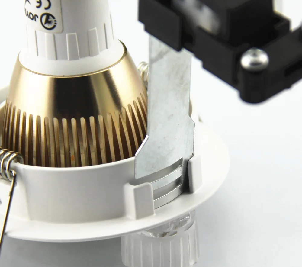 2PCS gu10 Socket Base Connector Stand Ceramic Lamp wiring For GU10 Base Halogen Socket or GU10 Led Bulb