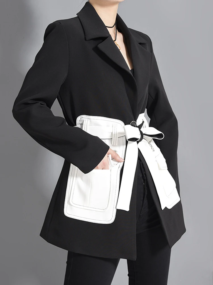 EAM-Blazer de poche noir à manches longues pour femmes, veste couvertes à revers, mode marée, printemps, automne, 2024, 1S39401