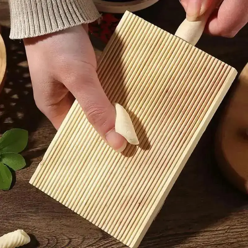 1 Pcs Wooden Garganelli Board Practical Kitchen Tool Homemade Gnocchi Macaroni Pasta Making Board Cooking Accessories