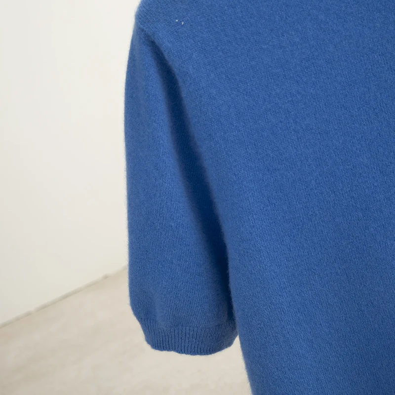 2024 Classic Seamless Pullover Men Knitted Pure Wool Sweater Round neck Short sleeve Medium thick style Soft warmth Anti-pilling