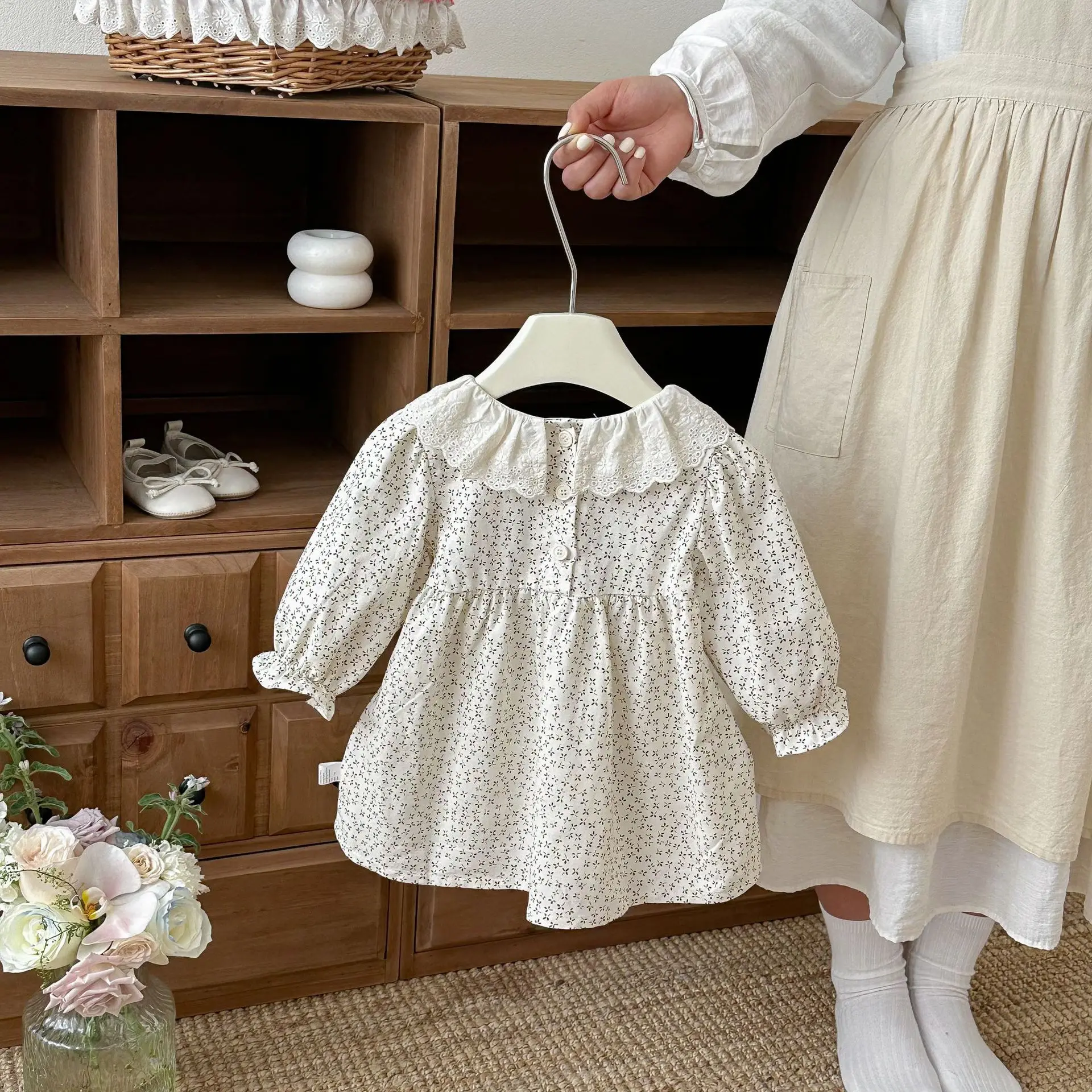 New Spring and Autumn Floral Soft Skirt for Girls, Skin Friendly and Comfortable Korean Lace Doll Neck Dress