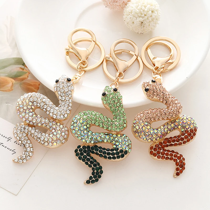 1PC Metal Rhinestone Gradient Snake Bag Charms Car Souvenirs Keychain Jewelry Snake Pendant Key Ring For Women