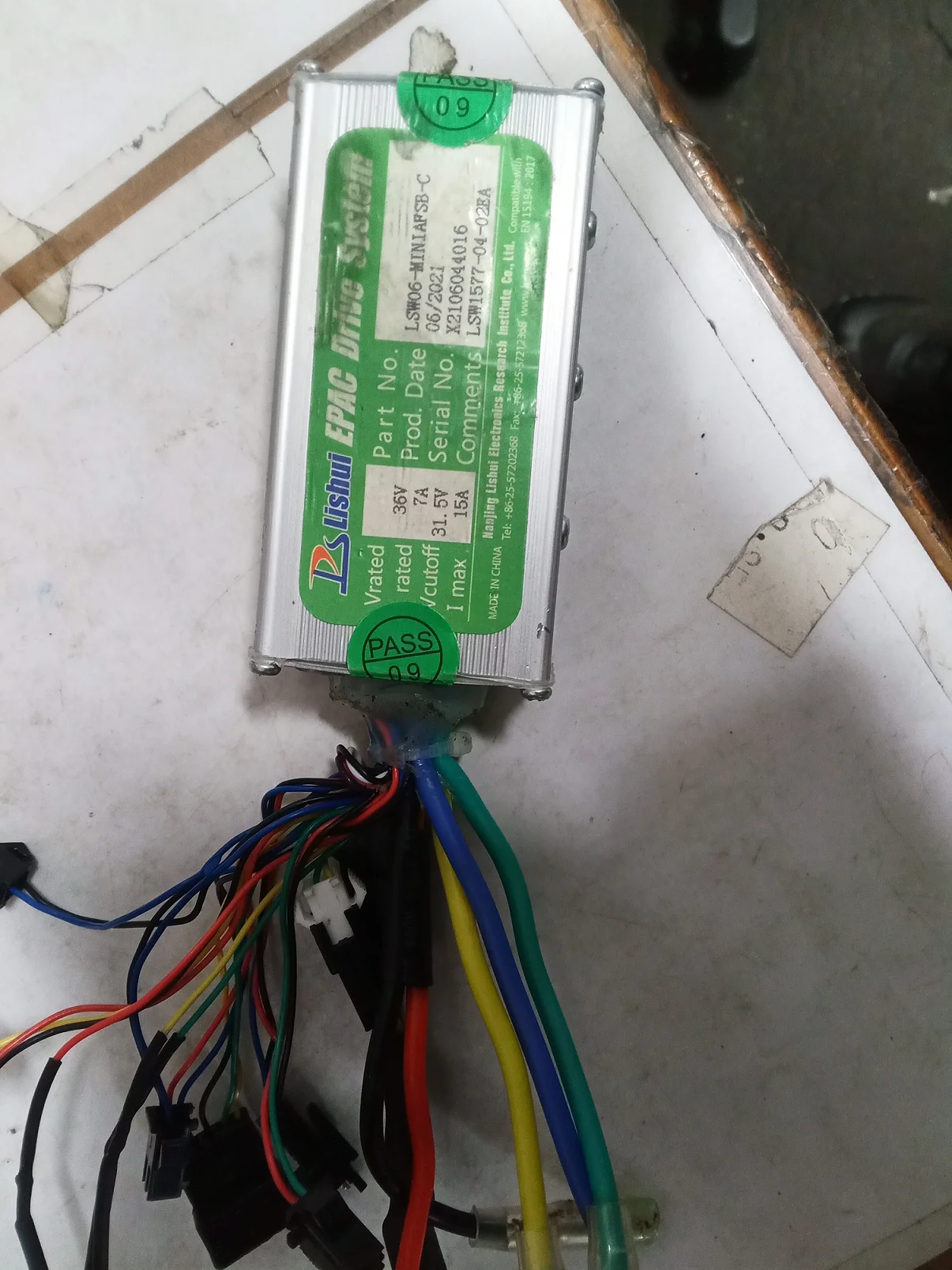 LSW1577-04-02EA This is for a Customized product link with the replacement order number：8213150576524737