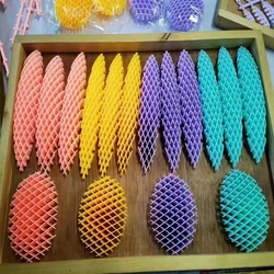 3D Deformable Plastic Stretch Mesh Techy Unwind Healing Small Toys Stress Reducing Worms Toys Tabletop Entertainment Party Games