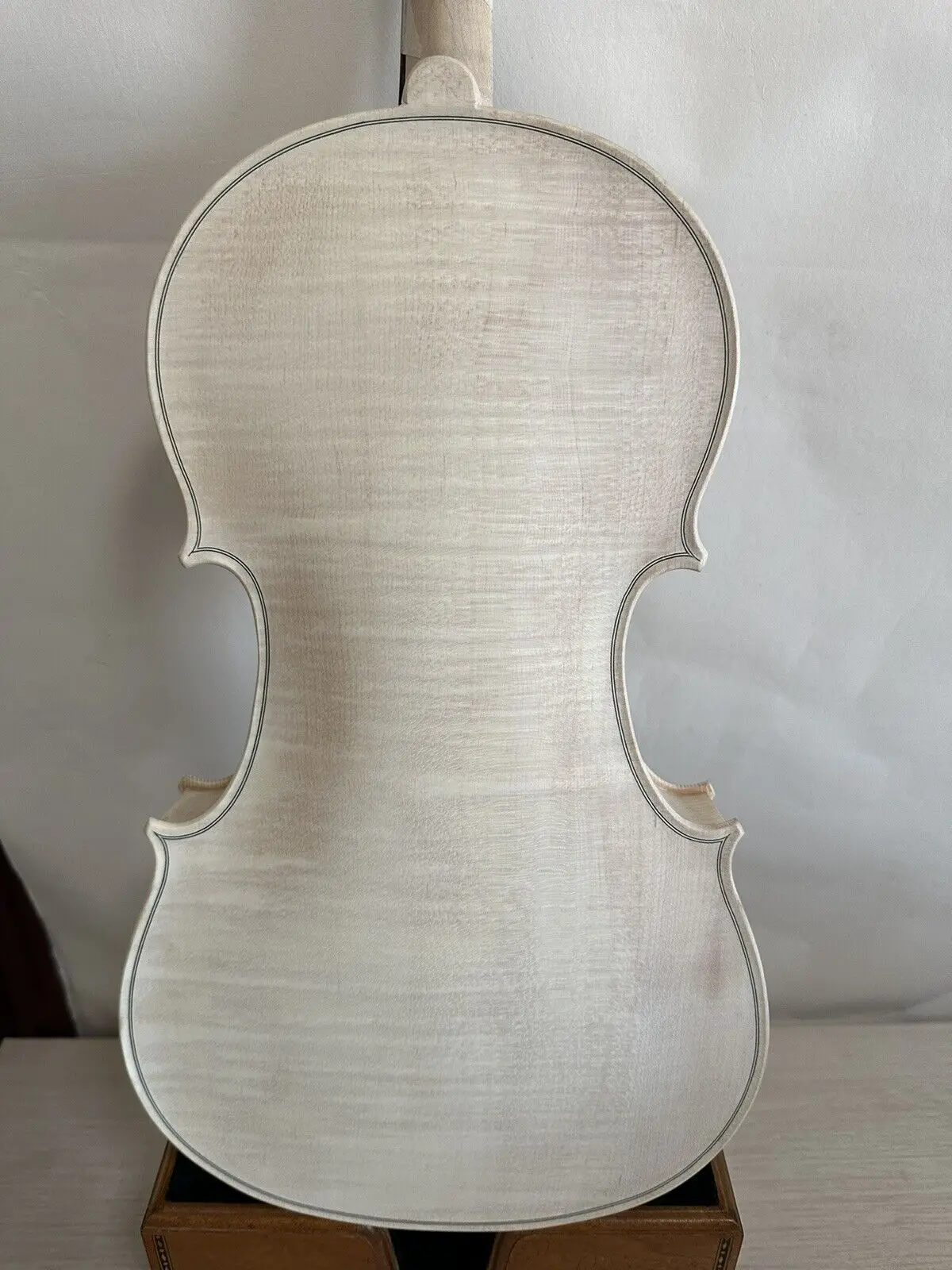 

4/4 Viola In White Stradi Model 1Pc Flamed Maple Back Spruce Top Hand Made K3032