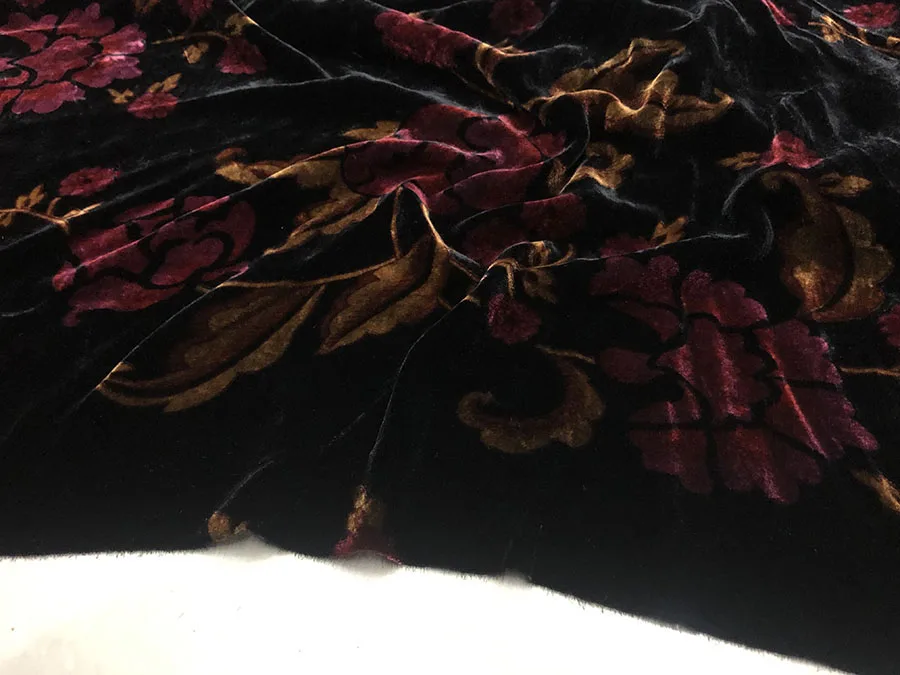 High Quality Real Silk Gold Velvet Fashion Cloth Black Bottom Rich Red Flower Non-Inverted Designer Fabric Dress