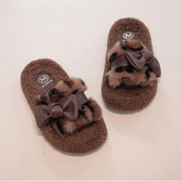 القوس الربط رقيق النعال ملابس خارجية للأطفال موضة 2025 جديد الخريف والشتاء الدافئة سميكة القاع كلمة واحدة ممسحة قطن #5