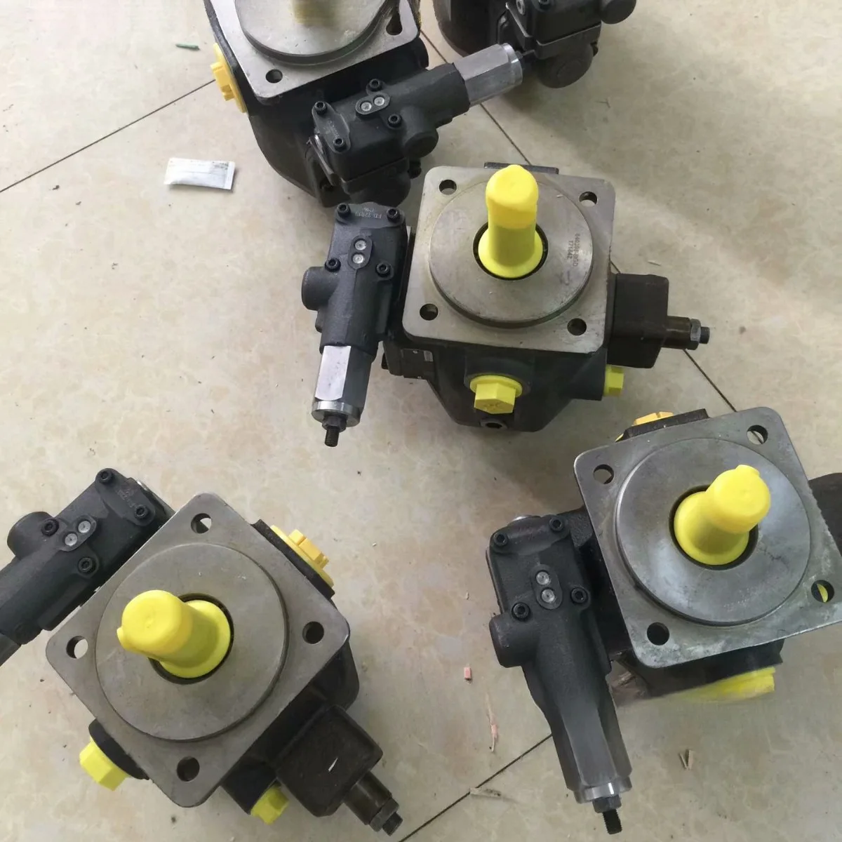 Rexroth Vane Pump R901036232 PVV51-1X/193-027RA15UUMC