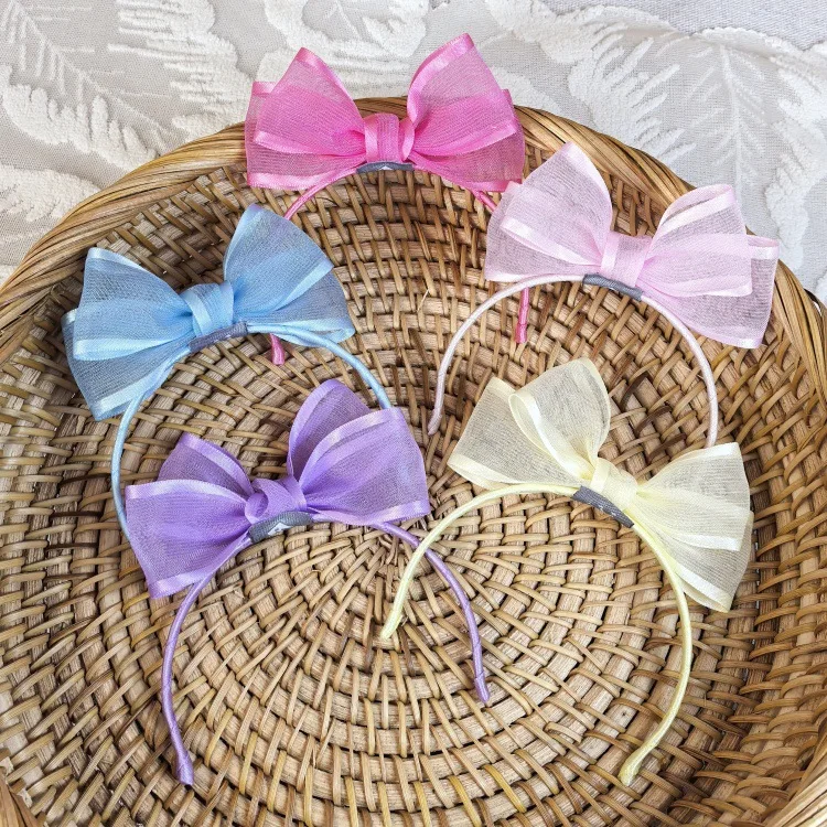 

Labubu 2nd Gen Macaron Party 17CM Labubu Labubu Vinyl Doll Gradient Bow Clothing Accessories Hair Clips Brooches