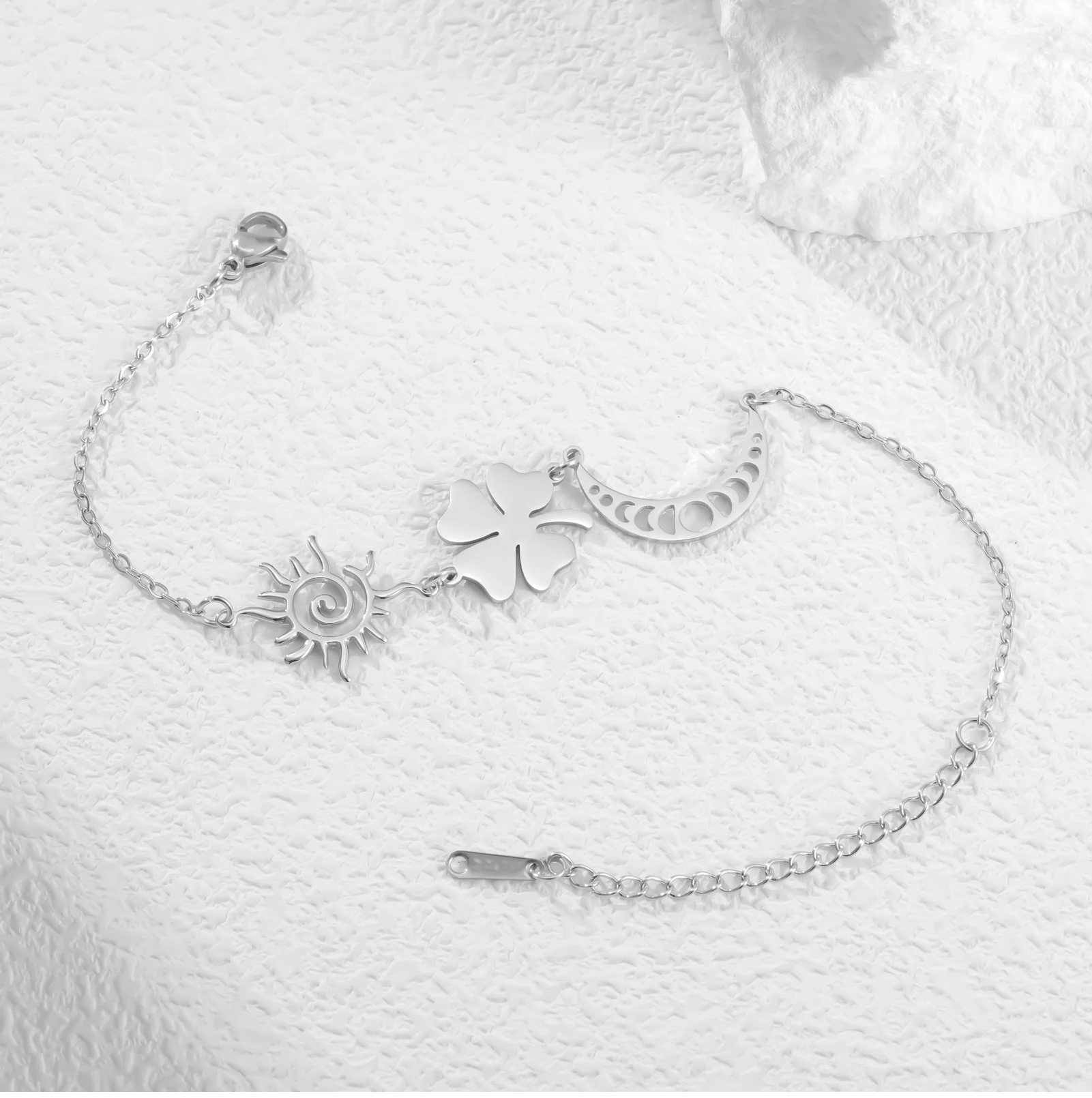 CoolTime Zierliches Sonne & Mond Vierblättriges Kleeblatt Damenarmband aus Edelstahl Glücksbringer Täglicher Schmuck für Frauen Geschenk – Detail 13