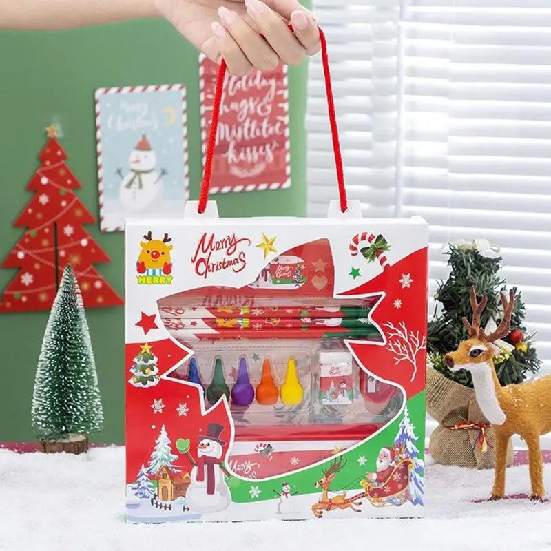 أطفال القرطاسية مجموعة الطلاب عيد الميلاد تحت عنوان القرطاسية ممحاة مبراة مقلمة أقلام المعداد طائرة الشطرنج هدية مربع