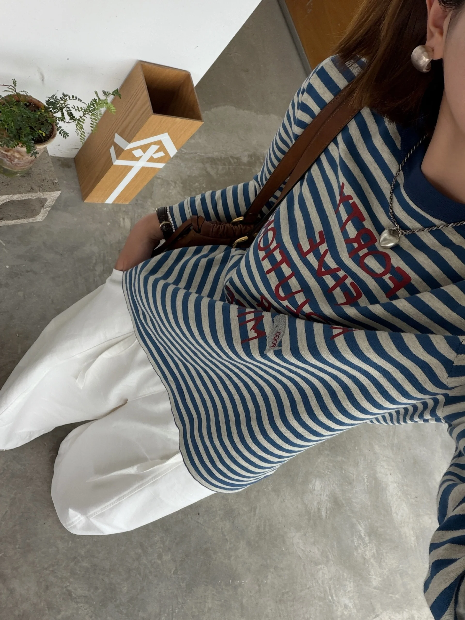 

Футболка LDOO SHOP в японском стиле, вязаная из хлопка, с вышитым буквенным принтом, свободного кроя, в полоску, с длинным рукавом, базовый слой