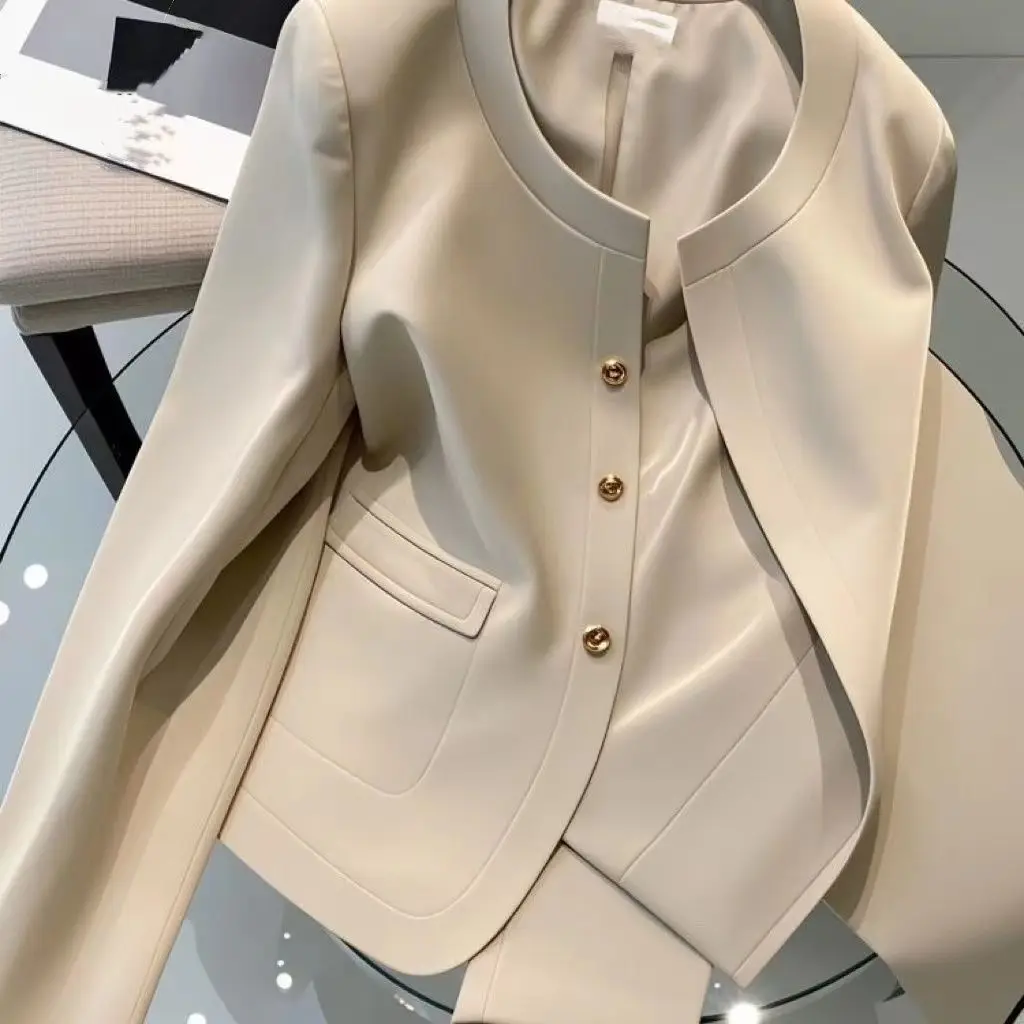 Unique And Super Stylish Spring Commuter Jacket  New French-Style Blazer With A High-End, Elegant Feel In Khaki Color