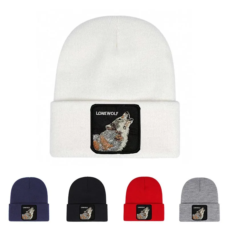 Alphabet animal Wolf embroidered cloth hat Autumn and winter cold hat fashion knitted pullover hat Wool hat suitable for outdoor