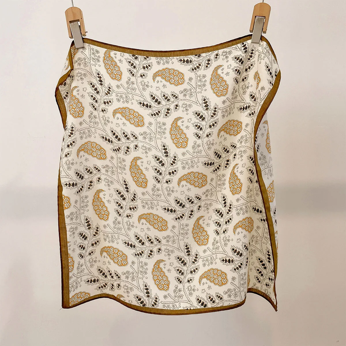 Luxury Cashew Square Scarf For Women Retro Soft Satin Scarves Bandanas Elegant Hijab Neckerchief Spring Shawl Beach Wraps image 3