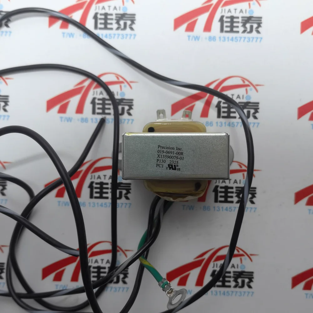 TRR00713 Original Trane air conditioning accessories voltage transformer X13590079-01 voltage transmitter TRR00713