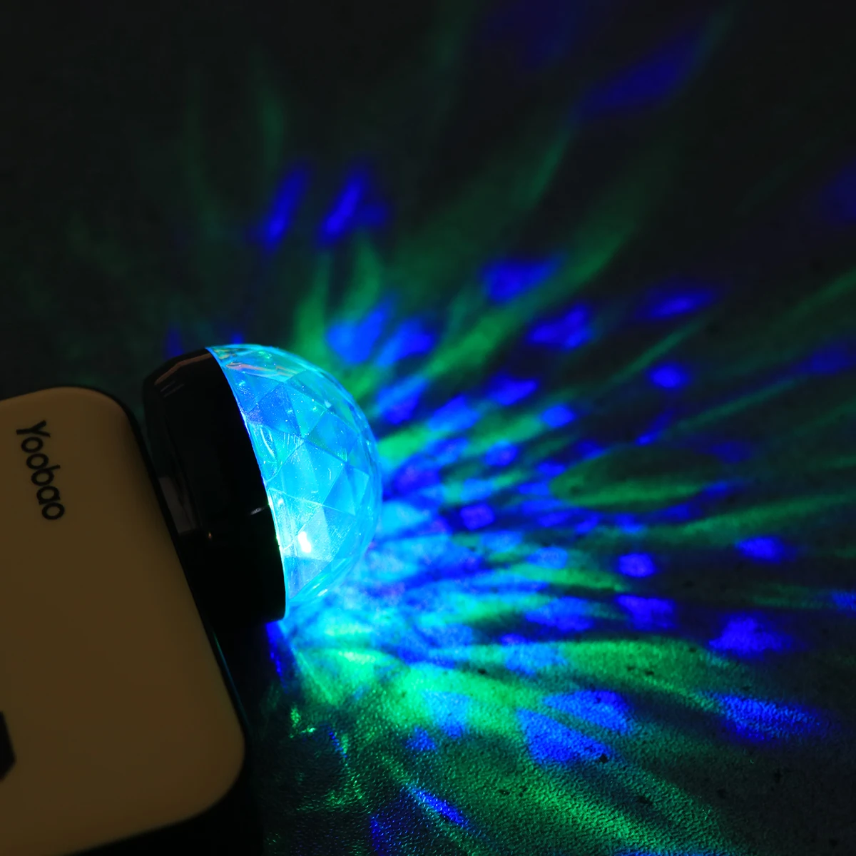 التحكم الصوتي Led الكرة الخفيفة Dj ديسكو ضوء المرحلة Usb بالطاقة الصوت المنشط اللون تغيير ديكور الحفلات لعيد ميلاد Ktv