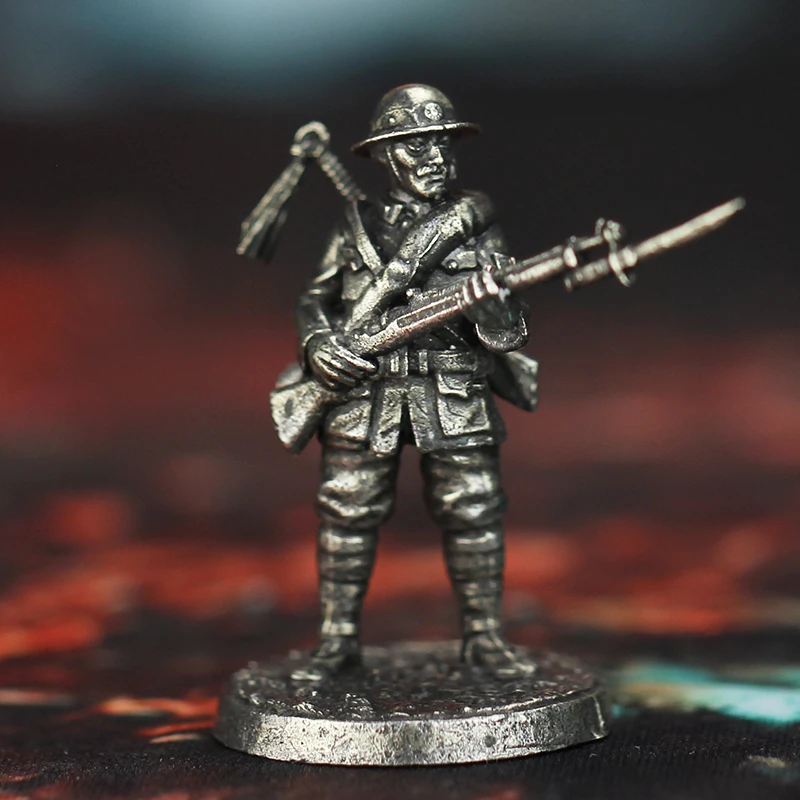 Modelo de soldado militar de metal, figuras de ação, modelo de desktop, acessórios de ornamento interior de carro, peças de jogo de tabuleiro, estatueta em miniatura