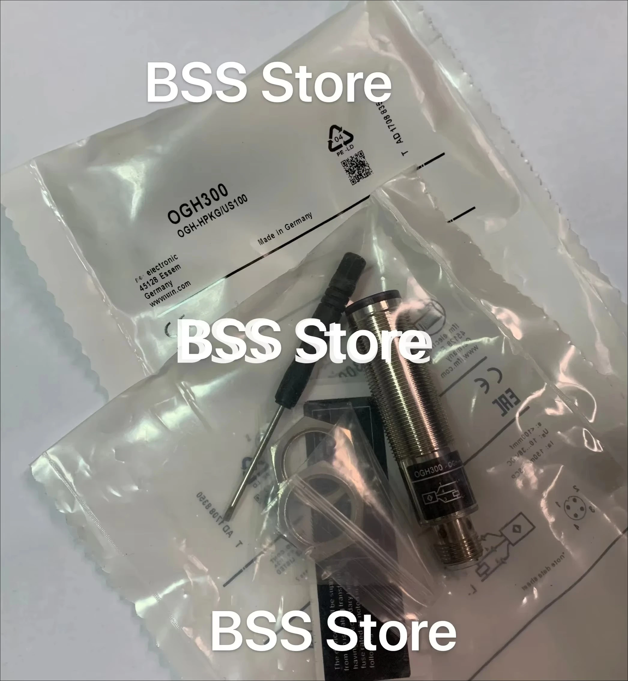 

OGE700 OGE701 OGS700 OGS701 OGS702 OGH501 OGP502 OGH200 OGH202 OGH300 OGH500 OGH700 OGP200 Proximity Switch Sensor