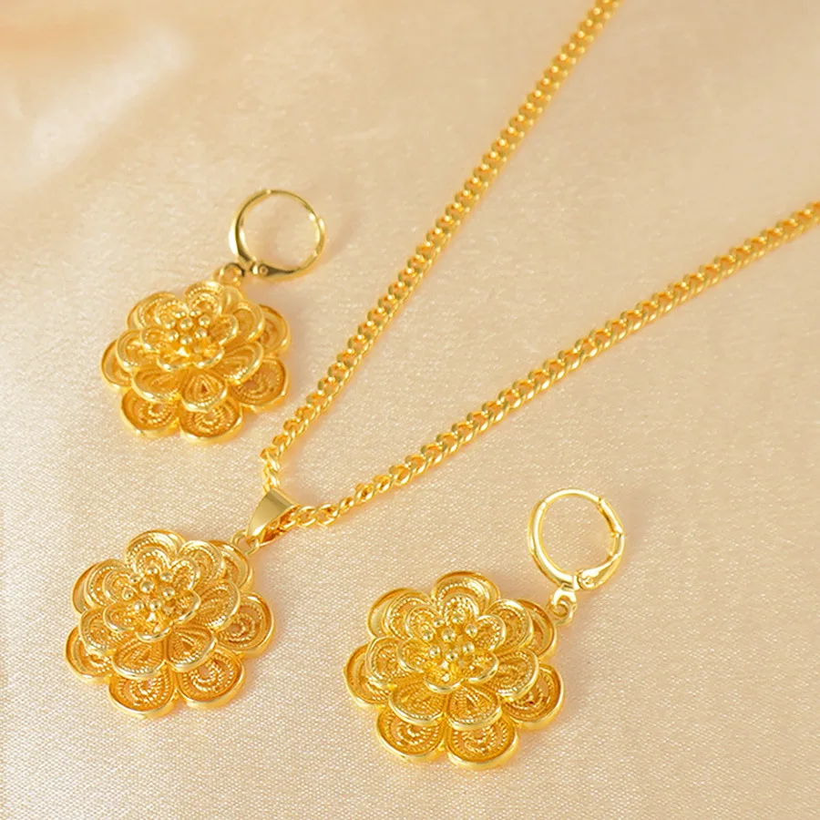9999 gold Middle East elegant style 2-piece jewelry set, luxurious golden flower pendant necklace and earrings