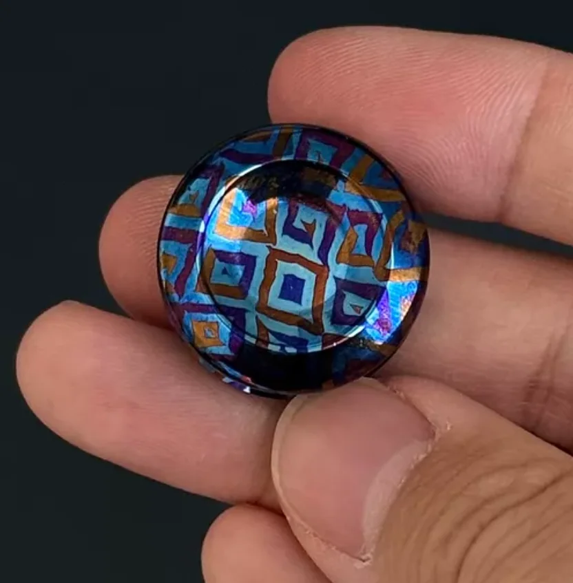 Used EDC Woven pattern timascus 24.5mm Stress Relief Toy Haptic Spinner Fingertip Gyroscope Decompression Toys