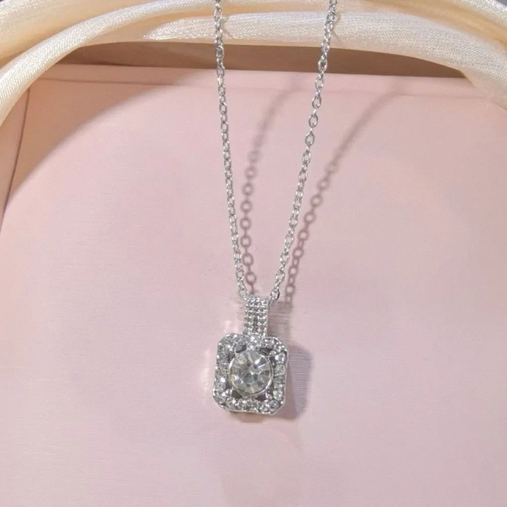 Luxury Ring Cube Jewelry Set Pendant Elegant Square Necklace Crystal Shiny Ear Studs Girls