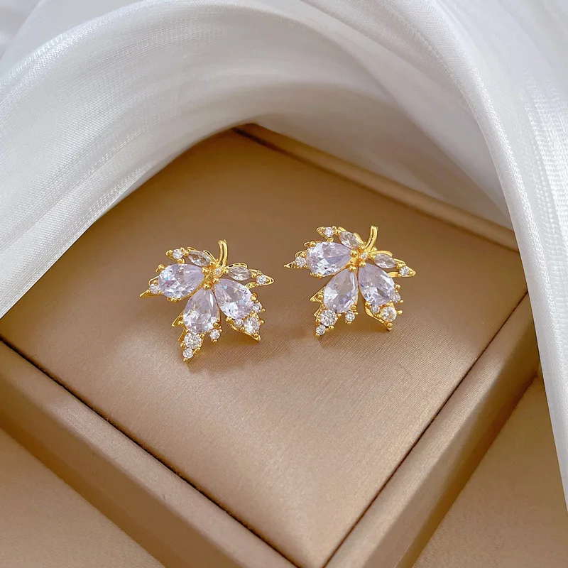 Stylish and Luxurious White Jewelry, Maple Leaf Necklaces, Earrings, Classic Micro Settings, Versatile Party Accessories