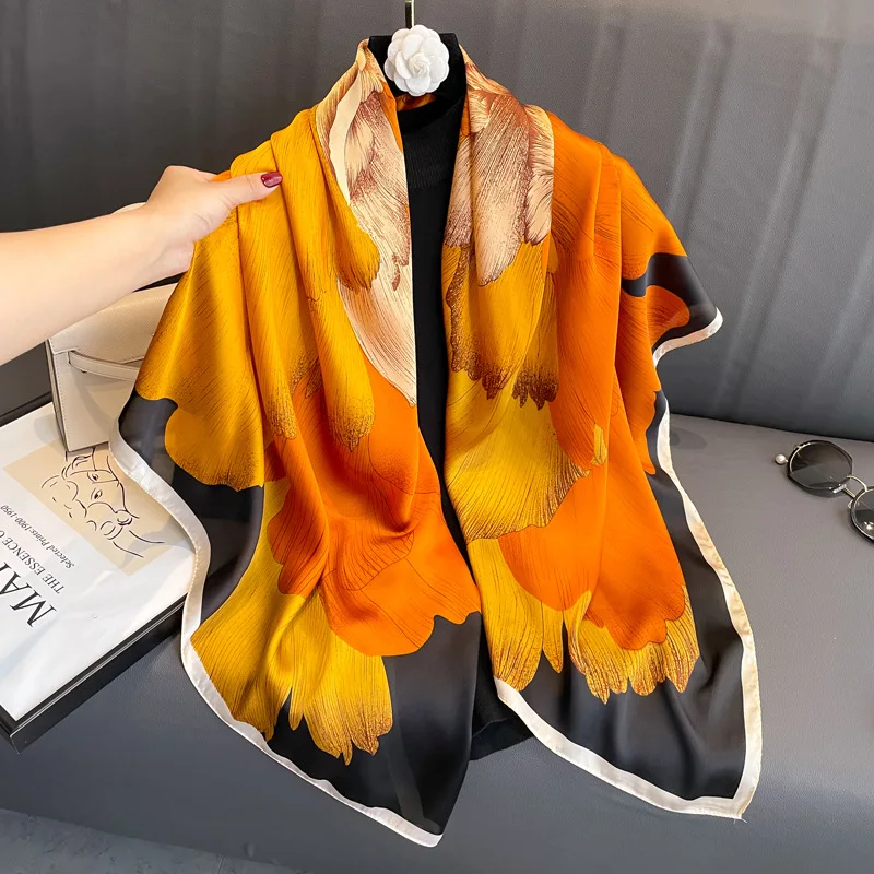 Fashion Square Sunscreen Scarf Women's High-Grade Beach Towel Shawl Light Luxury Air-Conditioned Room Warm