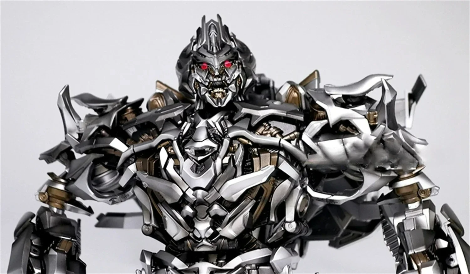 

IN MAGAZZINO 2.0 AOYI BMB LS-12/LS12 2.0 Transformable Metal Action Figure - Megatank MG Robot Toy Collectible Action Robot
