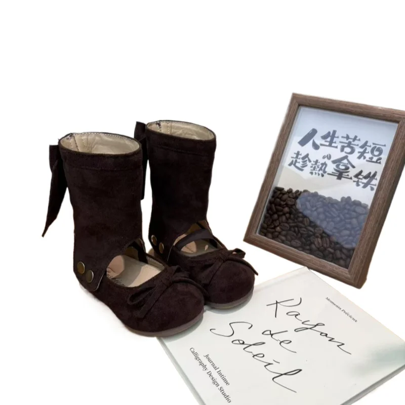 รองเท้าหนังลำลองเด็กผู้หญิงแฟชั่นสไตล์เกาหลี ฤดูใบไม้ร่วง 2025 พื้นนุ่มกันลื่น รองเท้าบูทเจ้าหญิงอเนกประสงค์