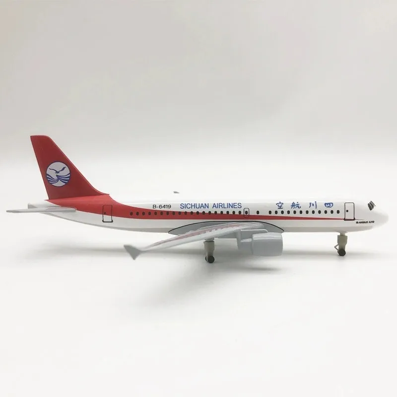 1/400 Scale Sichuan Airways A319 20cm Metal Souvenir Airplane Model With Stand Aviation Enthusiast Aircraft Gift Collection