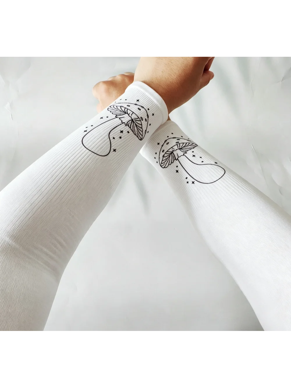 2026 new summer cute mushroom pattern arm sleeves, unisex cool sleeves for outdoor sports, gardening, cycling, trendy gifts ins