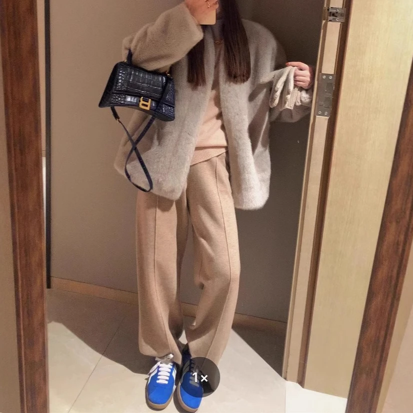 

Faux Fur Coats Women Short Coat Thick Warm Y2k Streetwear Elegant Jackets Warm Open Stitch Outerwear Work Autumn Winter 2025