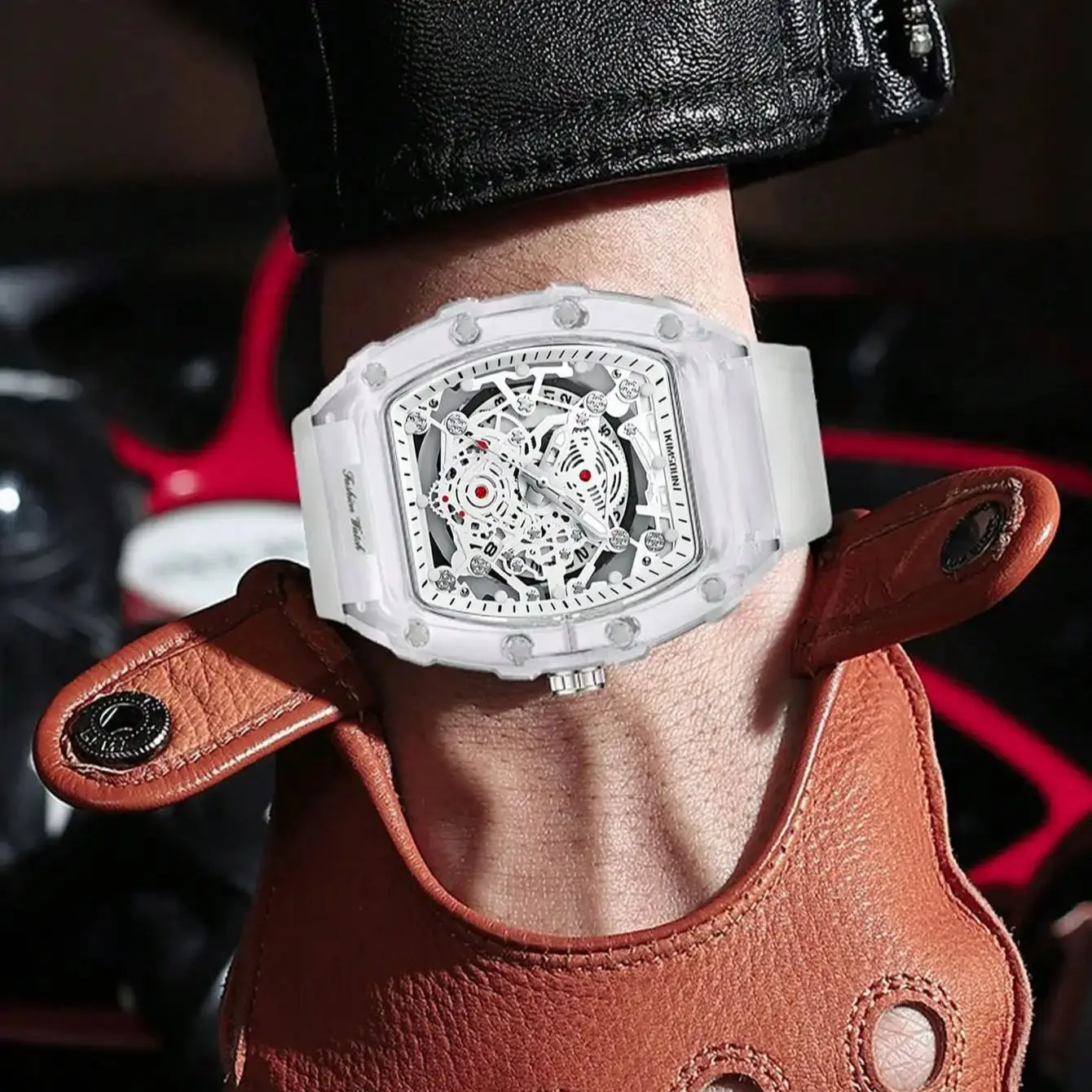 New Men\'s Watch Fashionable, High end, Elegant, Handsome, Trendy, Personalized and Versatile Night Light Calendar Quartz Watch