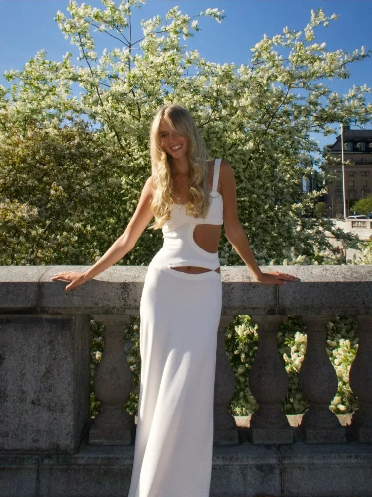 Abiti lunghi con scollo all'americana in vita ritagliata Abiti da sera da socialite Temperamento sexy Vacanza al mare Dimagrante Abito estivo da donna bianco