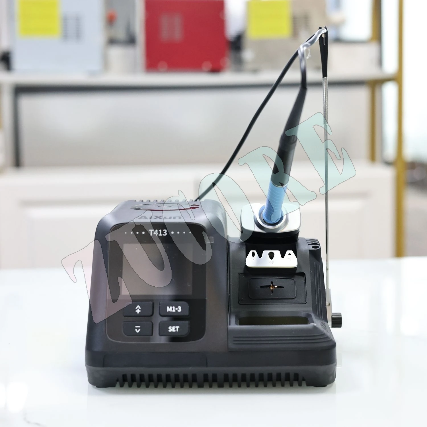 

AIXUN T413 Soldering Station, 200W Peak Power, Neural Temp Control 2.4" IPS Display WiFi/Bluetooth with T245 Handle