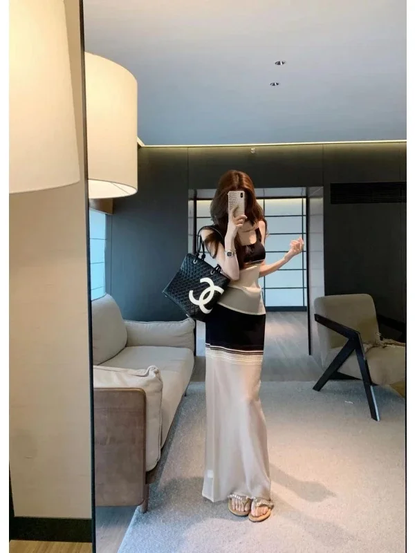 

Korean Style Slim Fit Striped Color Block Halter Top And Skirt Set Casual Summer Fashion Women's Ensemble Quick Dry Medi...