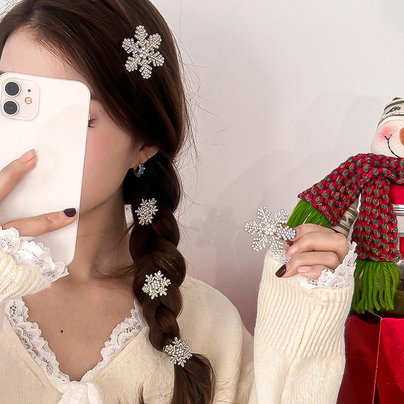 2pcs Winter Rhinestone Snowflake Side Clip Hairpins Christmas New Year Sweet Cute Hairpins Women Hair Accessories