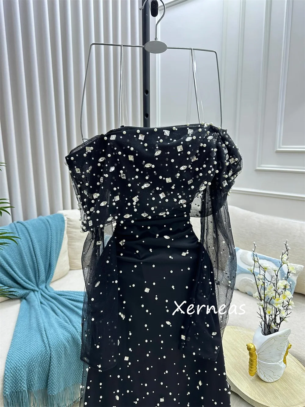 Customized Simple Sequined Pleat A-line Off-the-shoulder Long Dresses Bespoke Occasion Party Formal Exquisite