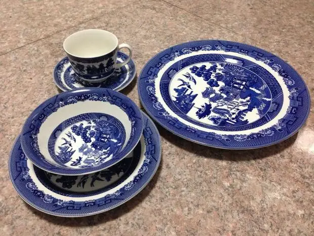 Glazed retro big-name color tableware Plate Tea set Flat plate Plate Oat bowl