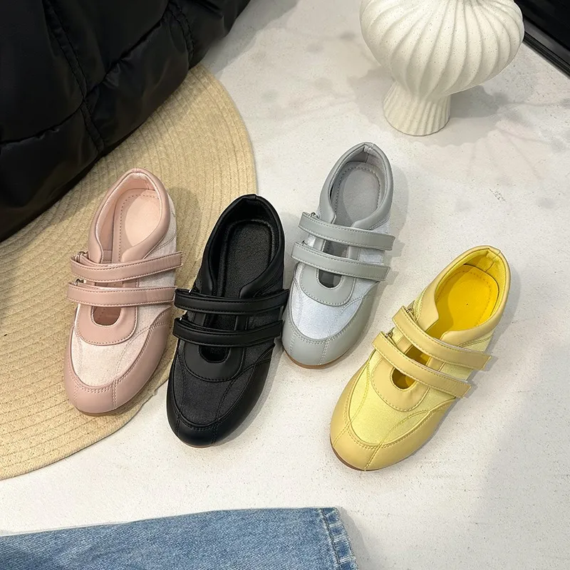 

Flat Round Head Color Matching Fashion Light Comfortable Non-slip Breathable Sports Casual Wear-resistant Women's Single Shoes