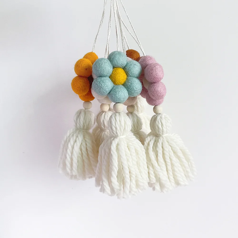 Nordic Flower Tassel Ornament Baby Nursery Room Decorations Wall Wool Ball Pendant Hanging Pendant Girls Children Bedroom Decor