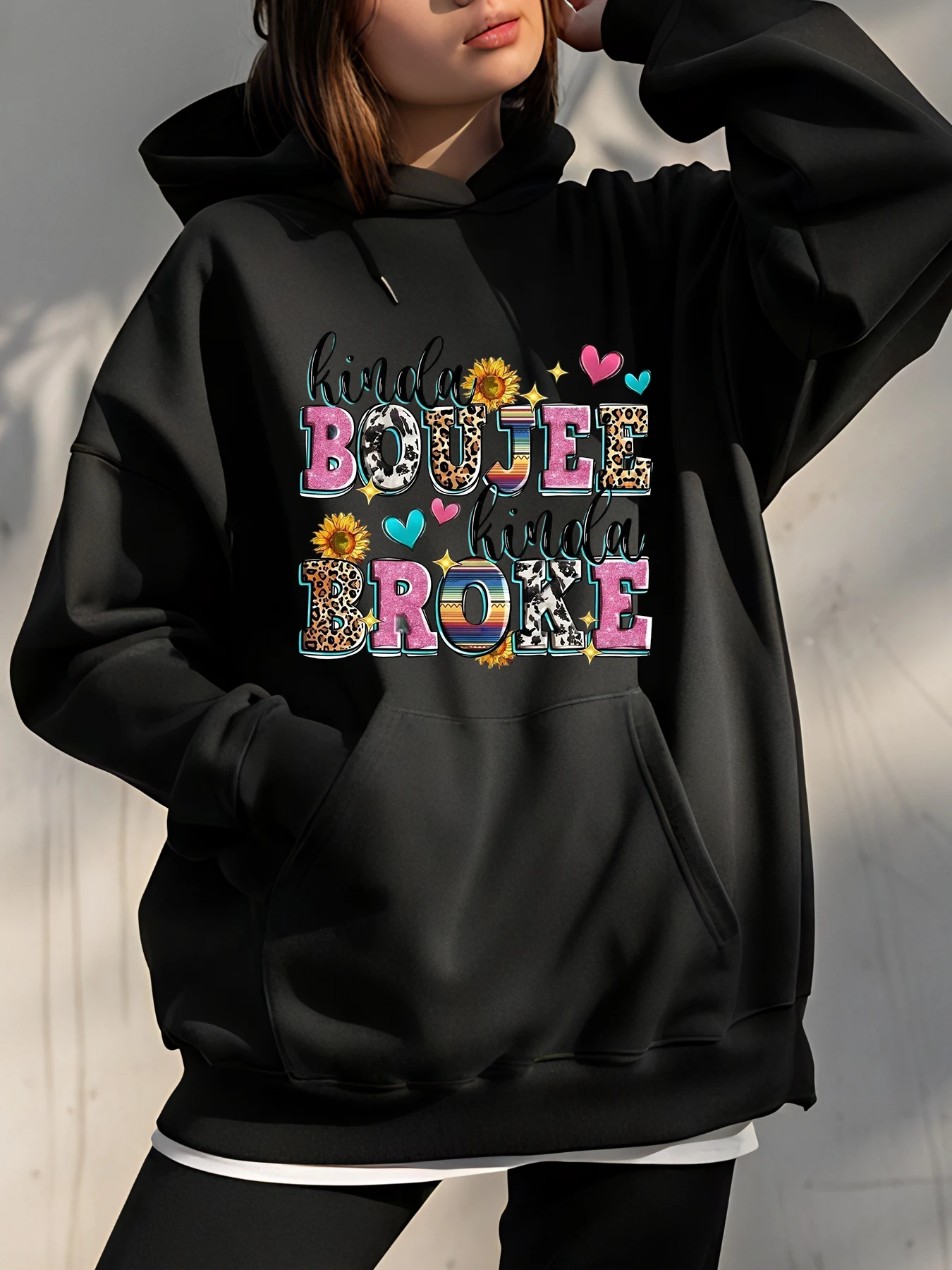 

Женская черная толстовка с капюшоном Boujee Broke с графическим принтом, повседневная уличная одежда, модный модный наряд для молодых девушек и женщин