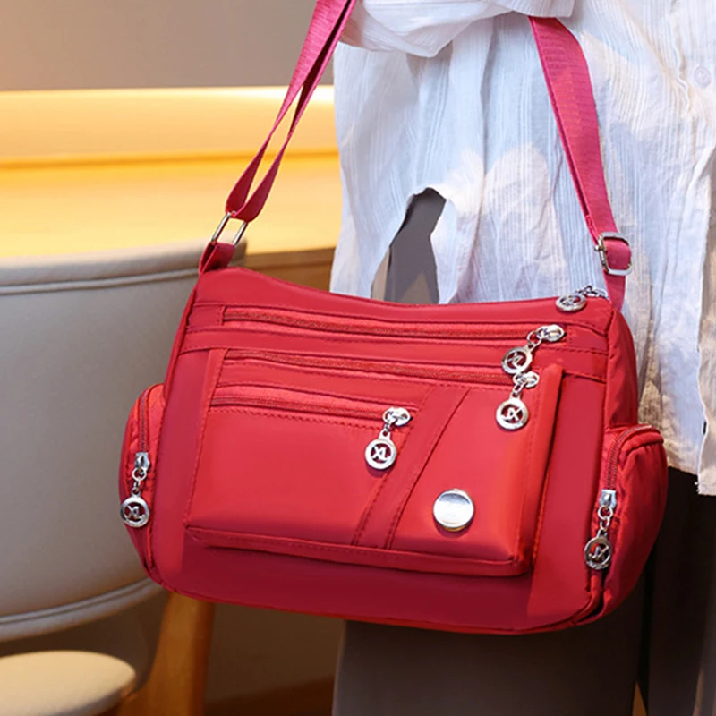 Große Kapazität Frauen Umhängetasche wasserdichte Tasche lässig Nylon Umhängetasche Geldbörse Handtasche leichte Reise Umhängetasche