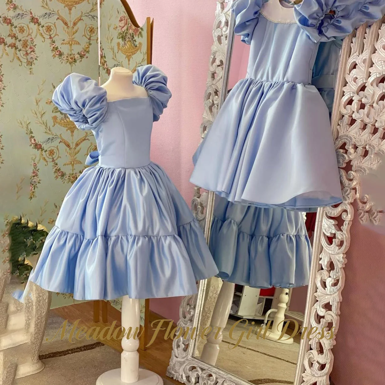 

Meadow Light Blue Satin Children Birthday Wedding Dresses Puff Sleeve First Communion Gown Simple Ruffle Girls Princess Dress