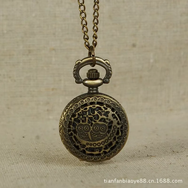 

Small pocket watch new moon retro pocket watch Valentine's cute owl mini pocket watch with necklace