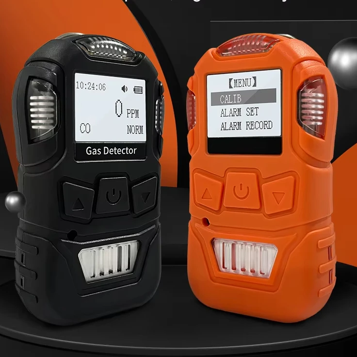 

Carbon Monoxide Portable Gas Detector with Sound Alarm USB Charger 4-Connected to Computer Model K1