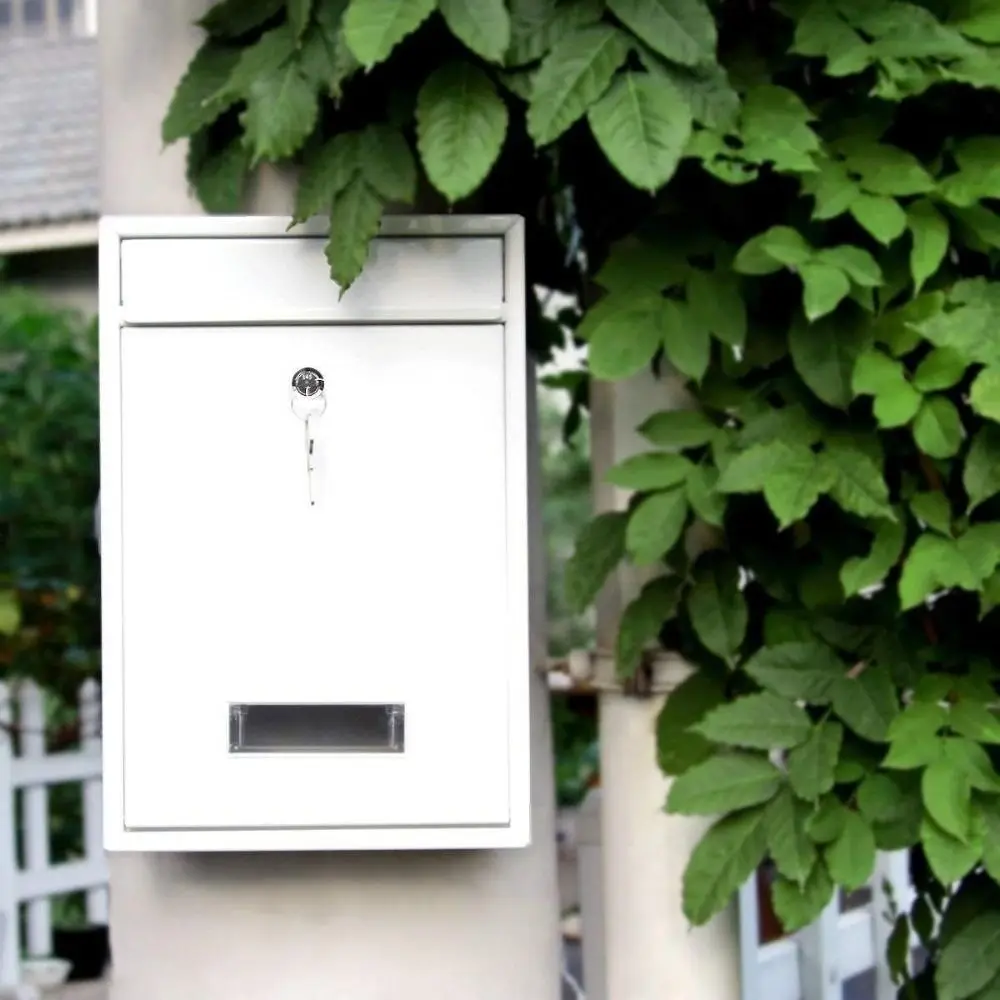 Rainproof Wall Mounted Mailbox Iron with 2 Keys Metal Email Suggestion Box Rustproof Safe Locking Hanging Postbox for Home